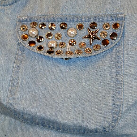 I.C.E. Look NY Womens Sleeveless Embellished Denim Top - Size: Large - Picture 5 of 8